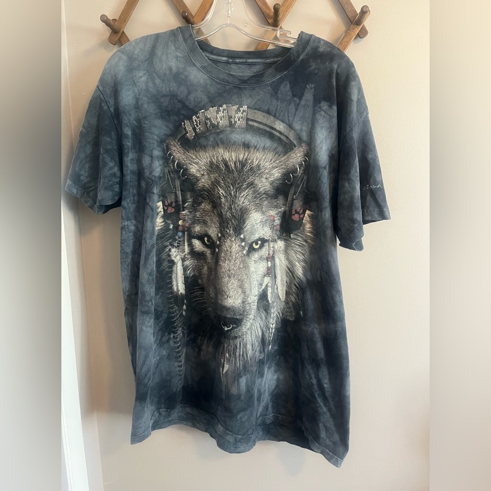 Wolf Graphic Tie-Dye T-Shirt men’s large
